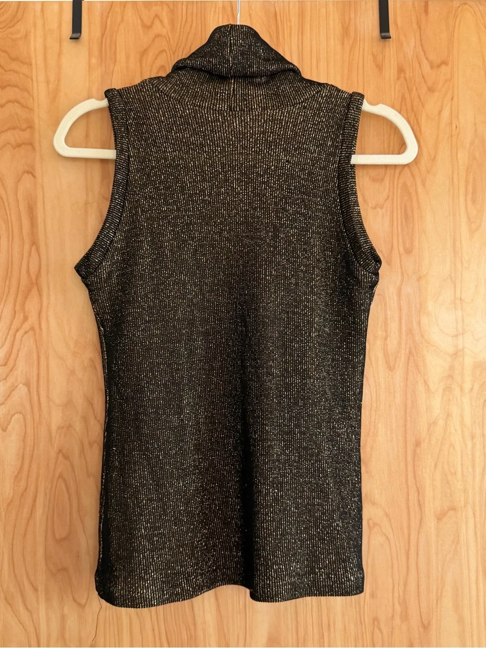 Vintage Escada Sleeveless Metallic Knit Turtleneck Sweater - Black/Gold